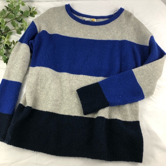 C&C California Blue and Gray Color Block Sweater - Picture 2 of 6